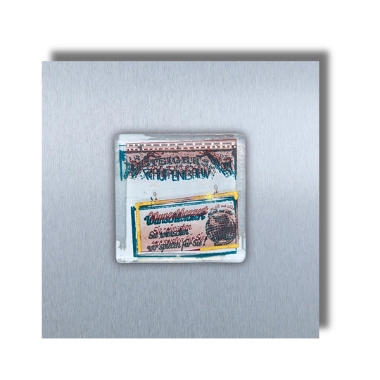 Edition 3/12. Pott Glas Wand-Potträt mit "Raupenbahn"-Motiv in Grün. Foto in Schmelzglas auf Edelstahl. Quadratisches Format ohne Gravur.