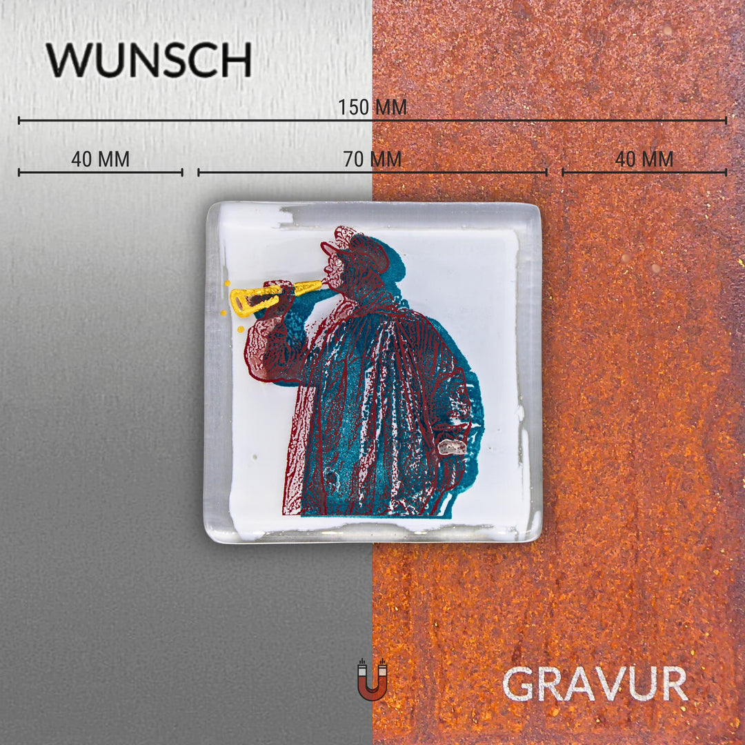 Edition 9/12. Wunschgravur auf Edelstahl oder Roststahl. Pott Glas Wand-Potträt mit Kuhhirte-Motiv in Grün. Quadratisches Format inkl. Abmessungen.