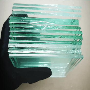 Pott Glas Manufaktur: GIF aus Glasscheiben Upcycling